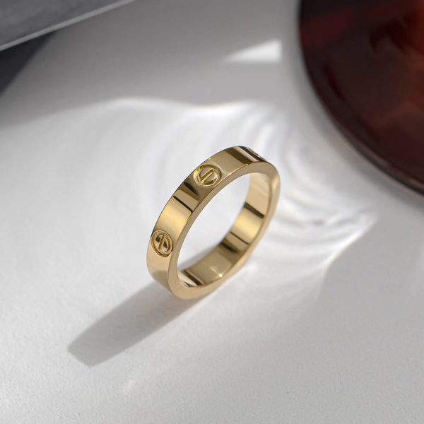 Elegant Gold-Plated Ring with Red Heart Gemstone